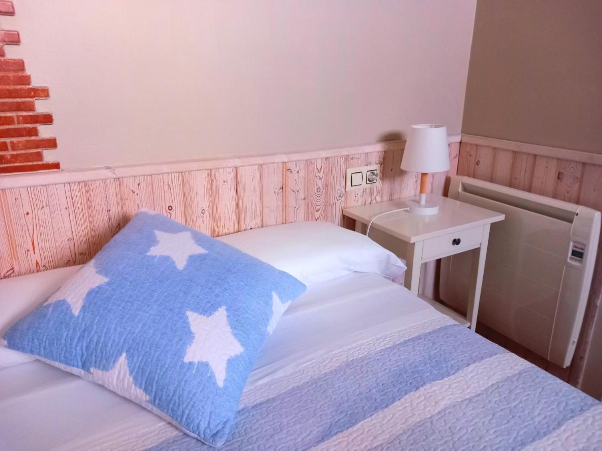 Hotel Puerto Arnela Camarinas Ngoại thất bức ảnh
